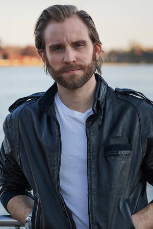 Photo of Jeff Ayars from the Latest Netflix gallery