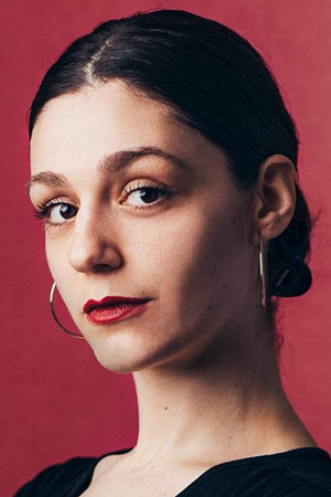 Photo of Amanda Radeljak from the Latest Netflix gallery