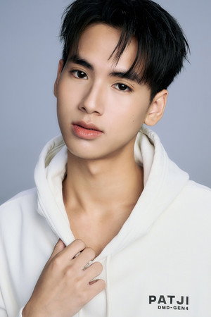 Jirachart Buspavanich photo