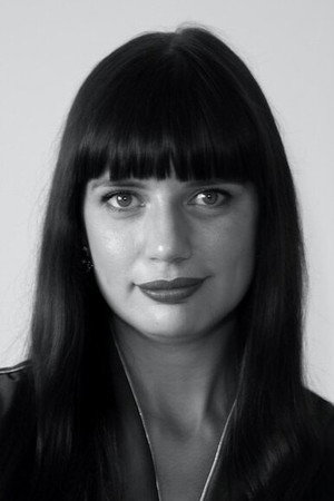Photo of Riina Ries from the Latest Netflix gallery