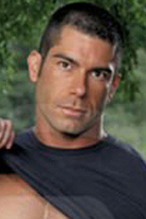 Photo of Ethan Kage from the Latest Netflix gallery