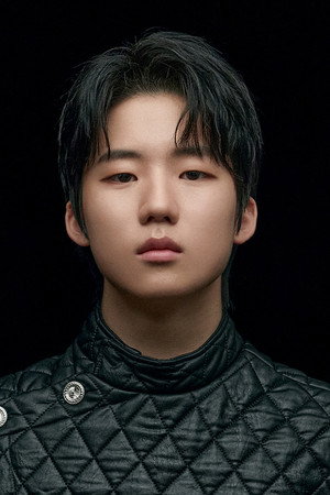 Photo of Lee Geon-woo from the Latest Netflix gallery
