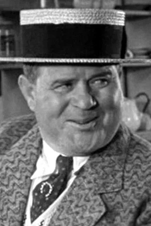 Photo of Harry Bernard from the Latest Netflix gallery