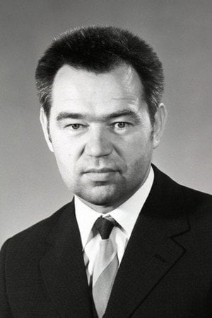 Photo of Georgiy Grechko from the Latest Netflix gallery