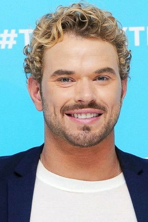 Kellan Lutz photo