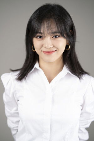 Kim Se-jeong photo