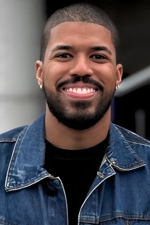 Photo of Caio César from the Latest Netflix gallery