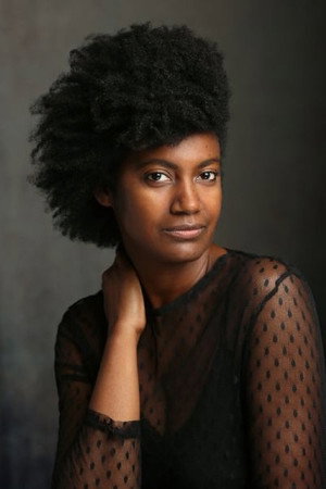 Photo of Kenia Mestre from the Latest Netflix gallery