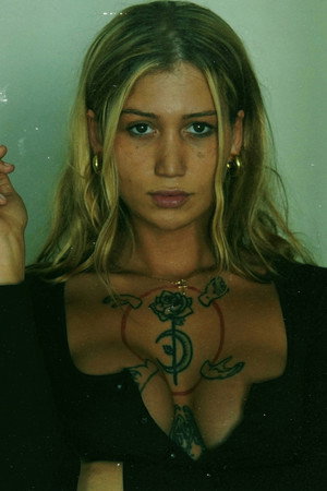 Photo of Yasmin Eadala from the Latest Netflix gallery