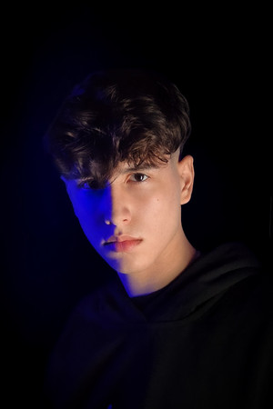 Photo of Arthur Marques from the Latest Netflix gallery