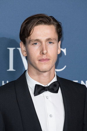 Harris Dickinson photo