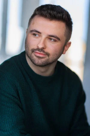 Photo of Matthew John Hemmings from the Latest Netflix gallery