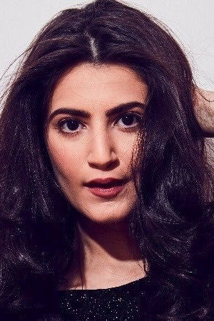 Photo of Shivaleeka Oberoi from the Latest Netflix gallery