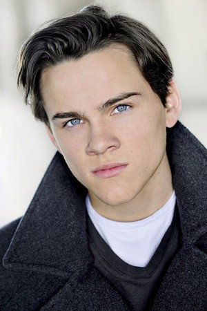 Alex Neustaedter photo