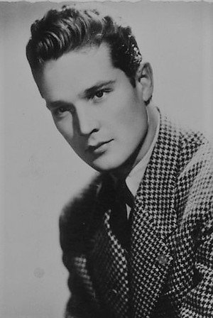 Georges Marchal photo