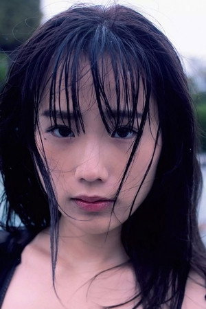 Photo of Yuzuki Akiyama from the Latest Netflix gallery