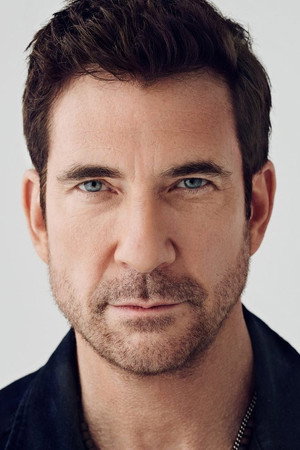 Dylan McDermott photo