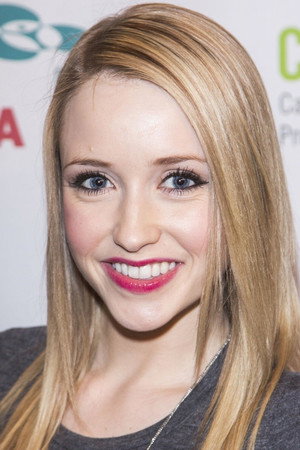 Emily Tennant photo