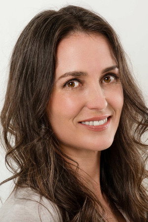 Photo of Leenya Rideout from the Latest Netflix gallery