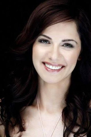 Ahu Türkpençe photo