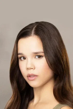 Photo of Sophie Thom from the Latest Netflix gallery