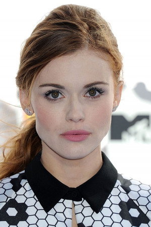 Holland Roden photo