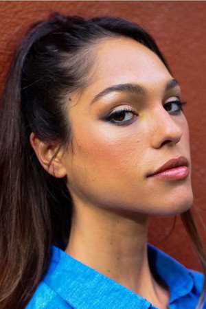 Photo of Índia Branquinho from the Latest Netflix gallery
