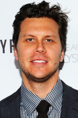Hayes MacArthur photo