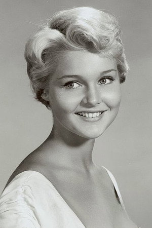 Carol Lynley photo