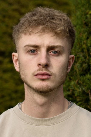 Photo of Sam Locke from the Latest Netflix gallery