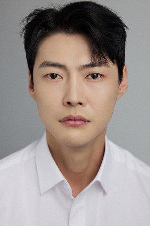 Photo of Lee Gyu-young from the Latest Netflix gallery