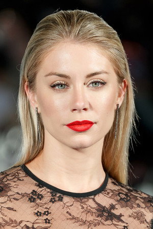 Jennifer Holland photo