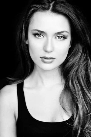 Photo of Chloe Babcook from the Latest Netflix gallery