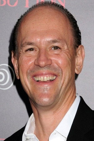 Photo of Robert Kulzer from the Latest Netflix gallery