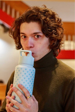 Photo of Jared Andrew Tauber from the Latest Netflix gallery