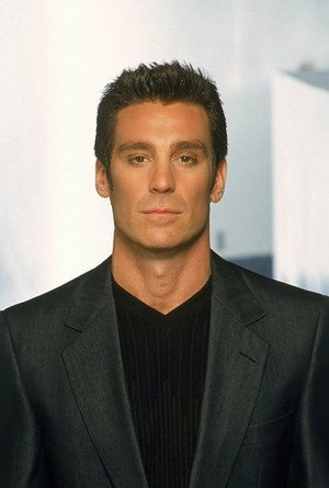 Michael T. Weiss photo