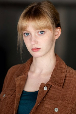 Photo of Leah Merritt from the Latest Netflix gallery