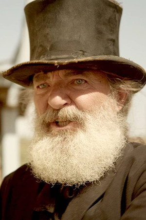 Photo of Greg Bronson from the Latest Netflix gallery