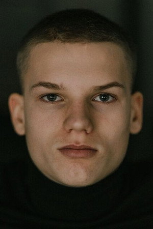 Photo of Caspar Hoffmann from the Latest Netflix gallery