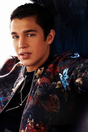 Photo of Austin Mahone from the Latest Netflix gallery