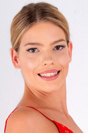 Photo of Leah Lee from the Latest Netflix gallery