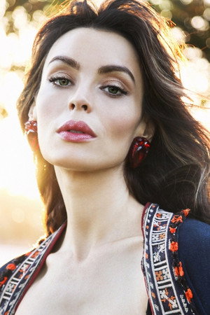 Photo of Yoanna House from the Latest Netflix gallery