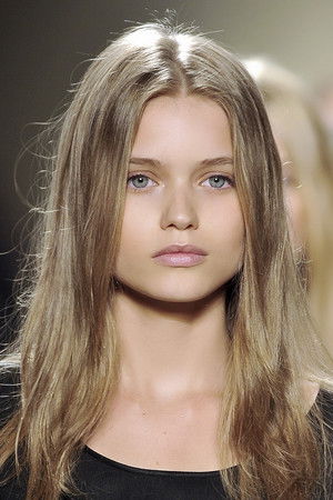 Abbey Lee photo