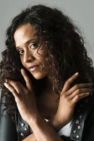 Angel Coulby photo