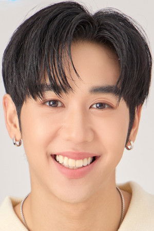 Thanawin Teeraphosukarn photo