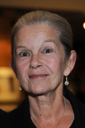 Geneviève Bujold photo
