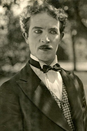 Photo of Lige Conley from the Latest Netflix gallery