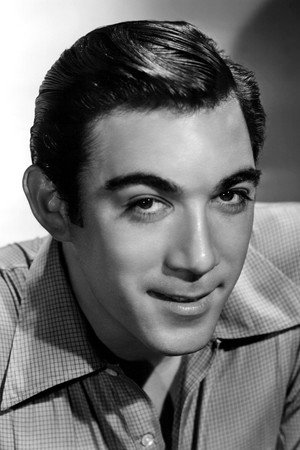 Anthony Quinn photo