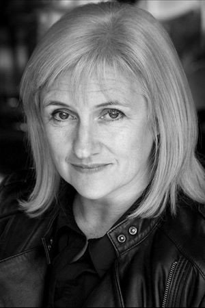Photo of Julie Hannan from the Latest Netflix gallery