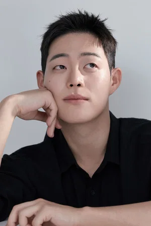 Photo of Park Kwan-woo from the Latest Netflix gallery